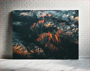 Πίνακας, Aerial view of mountain peaks at dusk Αεροφωτογραφία των βουνοκορφών το σούρουπο