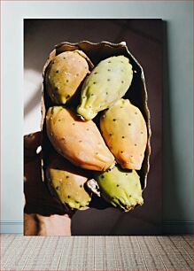 Πίνακας, Box of Prickly Pears Κουτί με φραγκόσυκα