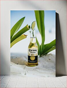 Πίνακας, Corona Extra Bottle on the Beach Corona Extra μπουκάλι στην παραλία