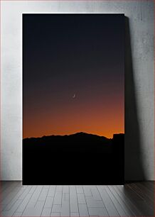 Πίνακας, Crescent Moon Over Dusk Mountains Ημισέληνος πάνω από τα βουνά του σούρουπο