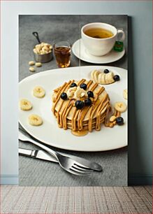 Πίνακας, Delicious Pancakes with Peanut Butter and Fruit Λαχταριστές τηγανίτες με φυστικοβούτυρο και φρούτα