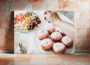 Πίνακας, Donuts and Fruit Platter Ντόνατς και πιατέλα φρούτων