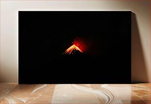 Πίνακας, Erupting Volcano Under Night Sky Έκρηξη ηφαιστείου κάτω από τον νυχτερινό ουρανό