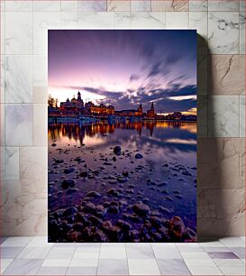 Πίνακας, Evening Skyline Over Water Βραδινός ορίζοντας πάνω από το νερό