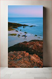 Πίνακας, Evening Walk Along the Rocky Shore Βραδινός περίπατος κατά μήκος της βραχώδη ακτή