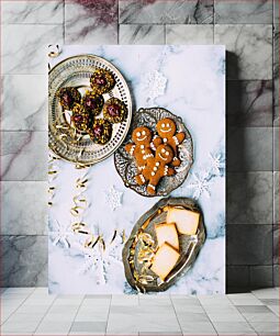 Πίνακας, Festive Cookies on Plates Γιορτινά μπισκότα σε πιάτα