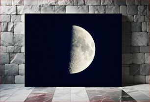 Πίνακας, Half Moon in Night Sky Μισό φεγγάρι στον νυχτερινό ουρανό