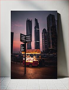 Πίνακας, Ice Cream Cart in Dubai Marina at Dusk Καρότσι παγωτού στη μαρίνα του Ντουμπάι στο σούρουπο