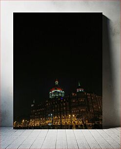 Πίνακας, Illuminated Building at Night Φωτισμένο κτίριο τη νύχτα