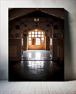 Πίνακας, Intricate Archway Leading to Sunlit Room Περίπλοκη αψίδα που οδηγεί στο ηλιόλουστο δωμάτιο
