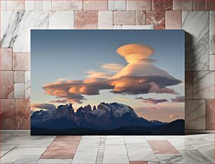 Πίνακας, Majestic Lenticular Clouds over Mountains Μεγαλοπρεπή Φακοειδή Σύννεφα πάνω από Βουνά