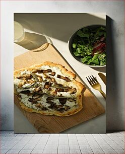 Πίνακας, Mushroom Flatbread with Fresh Salad Μανιταρόψωμο με φρέσκια σαλάτα