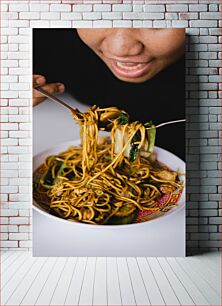 Πίνακας, Person Eating Noodles Πρόσωπο που τρώει νουντλς