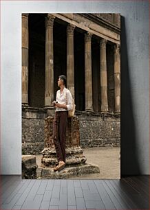 Πίνακας, Person Exploring Ancient Ruins Πρόσωπο που εξερευνά αρχαία ερείπια