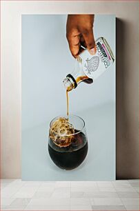 Πίνακας, Pouring Cold Brew Coffee Pouring Cold Brew Coffee