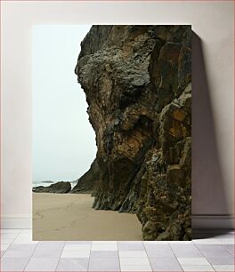 Πίνακας, Rocky Beach with Large Cliff Βραχώδης παραλία με μεγάλο βράχο