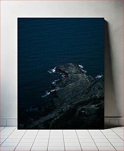 Πίνακας, Rocky Coastline at Night Βραχώδης ακτογραμμή τη νύχτα