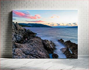 Πίνακας, Rocky Coastline at Sunset Βραχώδης ακτή στο ηλιοβασίλεμα