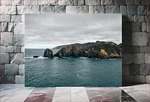 Πίνακας, Rocky Seascape on a Cloudy Day Βραχώδης θαλασσογραφία σε μια συννεφιασμένη μέρα