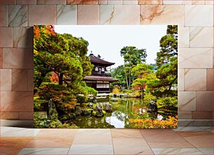 Πίνακας, Serene Japanese Garden with Traditional Building Γαλήνιος ιαπωνικός κήπος με παραδοσιακό κτήριο