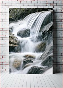 Πίνακας, Serene Waterfall Γαλήνιος καταρράκτης