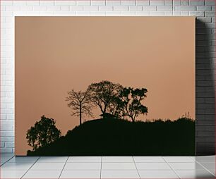 Πίνακας, Silhouetted Trees on Hilltop at Sunset Σιλουέτα δέντρα στην κορυφή του λόφου στο ηλιοβασίλεμα