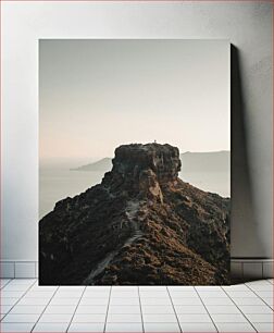 Πίνακας, Solitary Hiker on Rock Peak Μοναχικός πεζοπόρος στην κορυφή του βράχου