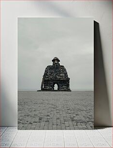 Πίνακας, Stone Sculpture by the Sea Πέτρινο Γλυπτό δίπλα στη Θάλασσα