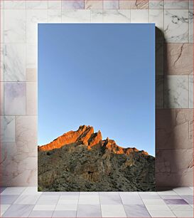 Πίνακας, Sunlit Mountain Peaks Ηλιοφωτισμένες βουνοκορφές