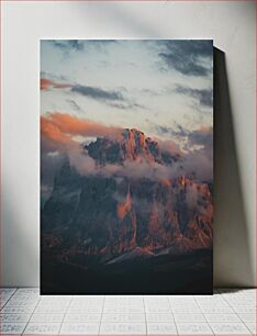 Πίνακας, Sunset Over Mountain Peaks Ηλιοβασίλεμα πάνω από τις βουνοκορφές