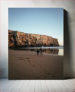 Πίνακας, Surfers by the Cliff Surfers by the Cliff