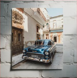 Πίνακας, Vintage Car on a Historic Street Vintage αυτοκίνητο σε μια ιστορική οδό