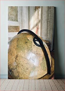 Πίνακας, Vintage Globe in Classic Setting Vintage Globe σε κλασικό περιβάλλον