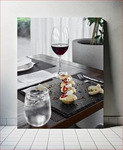 Πίνακας, Wine and Appetizers on Slate Κρασί και ορεκτικά σε σχιστόλιθο