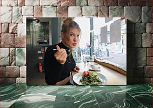 Πίνακας, Woman Enjoying a Meal at a Café Γυναίκα που απολαμβάνει ένα γεύμα σε ένα καφέ