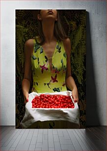 Πίνακας, Woman Holding a Tray of Cherry Tomatoes Γυναίκα που κρατά ένα δίσκο με ντοματίνια