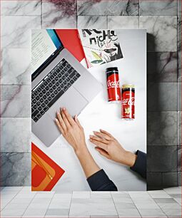 Πίνακας, Workspace with Laptop and Beverages Χώρος εργασίας με φορητό υπολογιστή και ποτά