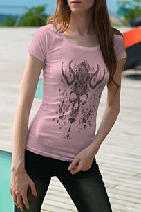 Skull with Horns Illustration Tshirt