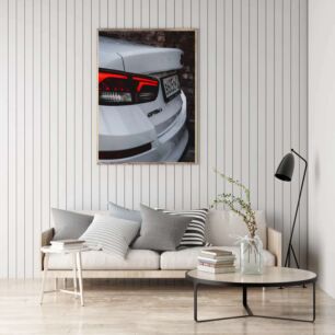 Πίνακας, από κοντά το πίσω φως ενός λευκού αυτοκινήτου