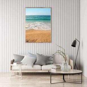 Πίνακας, ένα μεγάλο σώμα νερού που κάθεται πάνω από μια αμμώδη παραλία