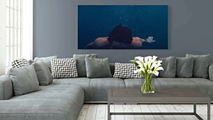 Πίνακας, ένας άνδρας που κολυμπά κάτω από το νερό στον ωκεανό