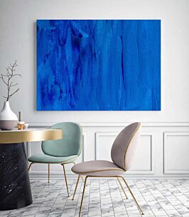Πίνακας, μια ζωγραφιά με μπλε χρώμα σε έναν τοίχο