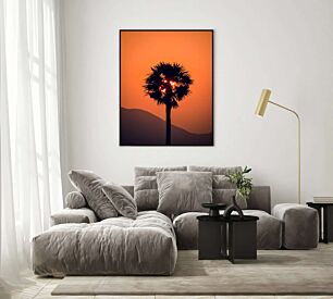 Πίνακας, ένας φοίνικας με τον ήλιο να δύει στο φόντο