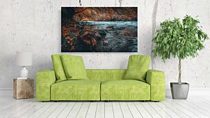 Πίνακας, ένα ποτάμι που τρέχει μέσα από ένα καταπράσινο δάσος