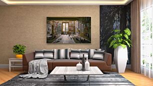Πίνακας, ένα δωμάτιο γεμάτο με πολλή τέχνη στους τοίχους