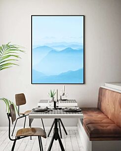 Πίνακας, θέα μιας οροσειράς από την κορυφή ενός λόφου