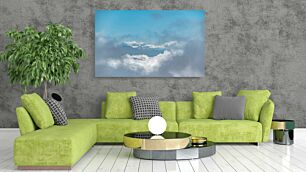 Πίνακας, θέα μιας οροσειράς μέσα από τα σύννεφα
