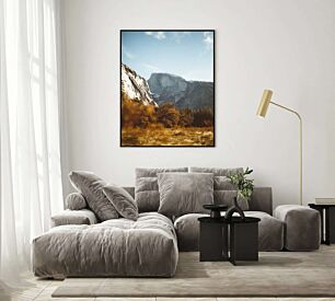 Πίνακας, θέα ενός βουνού με δέντρα στο προσκήνιο