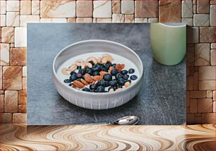 Πίνακας, A Bowl of Yogurt with Nuts and Blueberries Ένα μπολ γιαούρτι με ξηρούς καρπούς και βατόμουρα