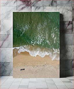 Πίνακας, Aerial View of Beach and Ocean Waves Εναέρια άποψη της παραλίας και των ωκεανικών κυμάτων